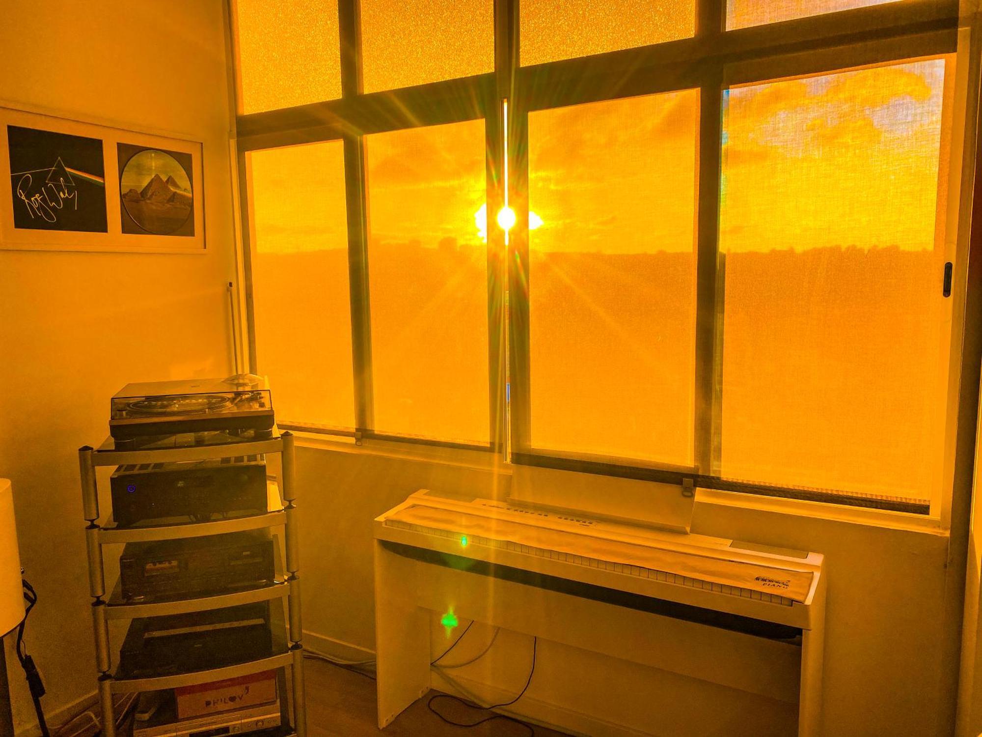 Homestay Ideally Located With Perfect Views Alges