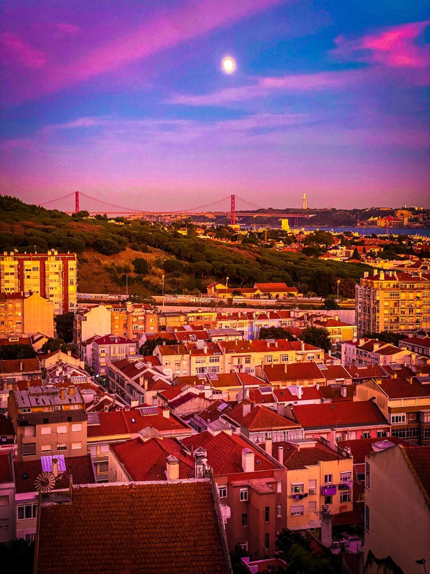 Homestay Ideally Located With Perfect Views