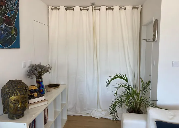 Ideally Located With Perfect Views